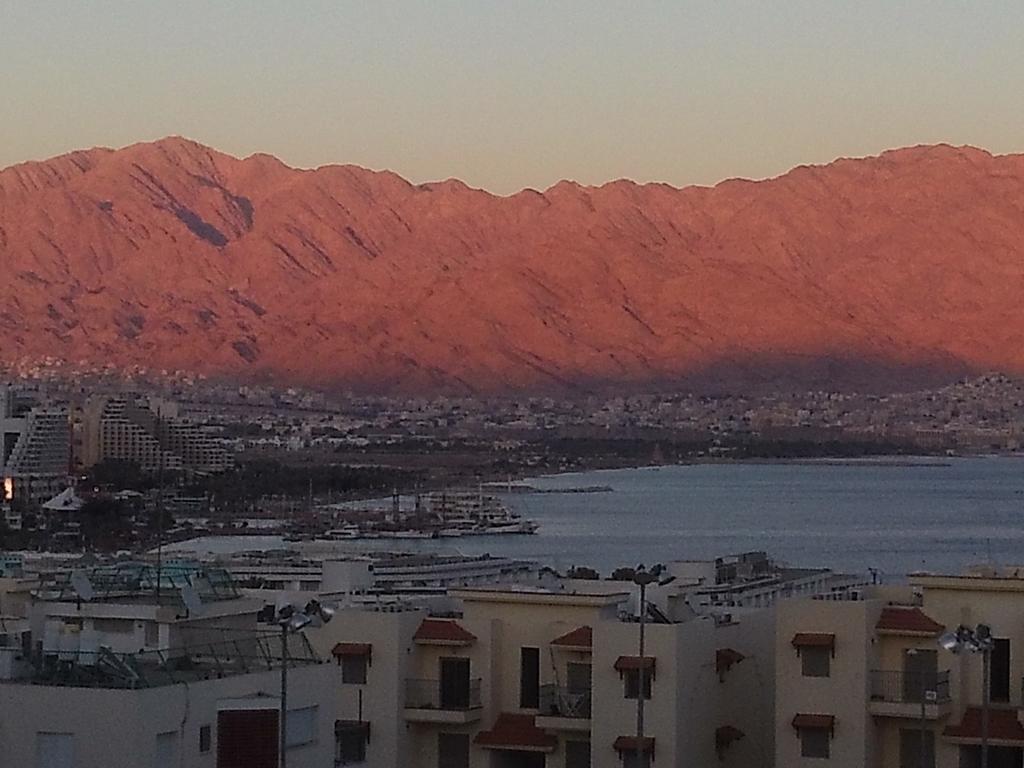 נוף לים האדום - Sea View Eilat Daire Oda fotoğraf